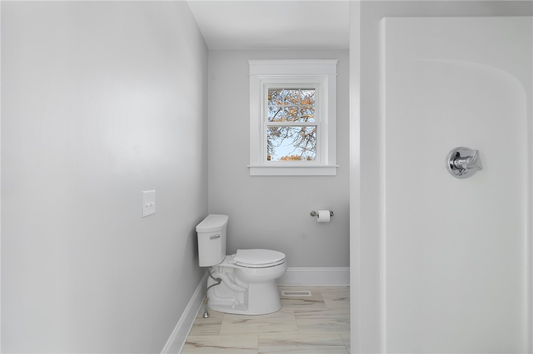 29 Burt Street Warwick, RI 02886 - Photo 33 of 49