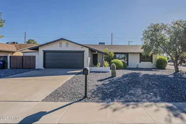 $550,000 | 6737 South Palm Drive, Tempe, AZ 85283