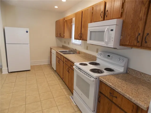 $1,050 | 316 South Washington Street, Unit A, Evans City, PA 16033