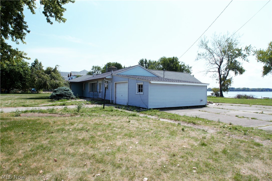 513 Cedar Point Road Sandusky, OH 44870 - Photo 4 of 13