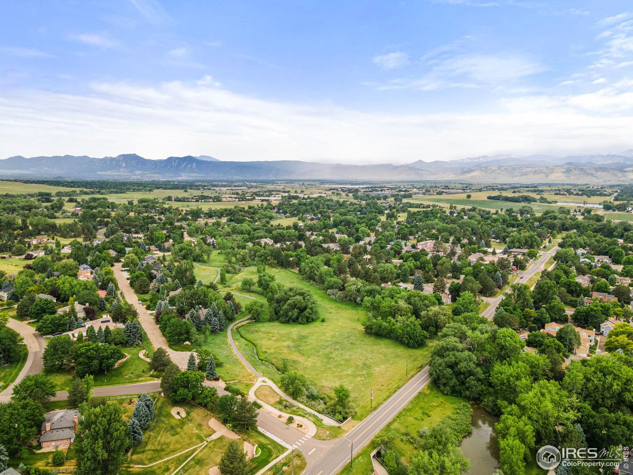 6968 Springhill Drive Niwot, CO 80503 - Photo 35 of 40 a view of a city