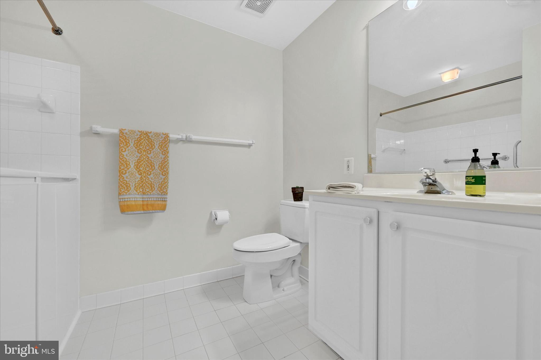 12350 Rosslare Ridge Road, Unit 304 Lutherville-Timonium, MD 21093 - Photo 20 of 27 Great for aging in place or handicapped user.