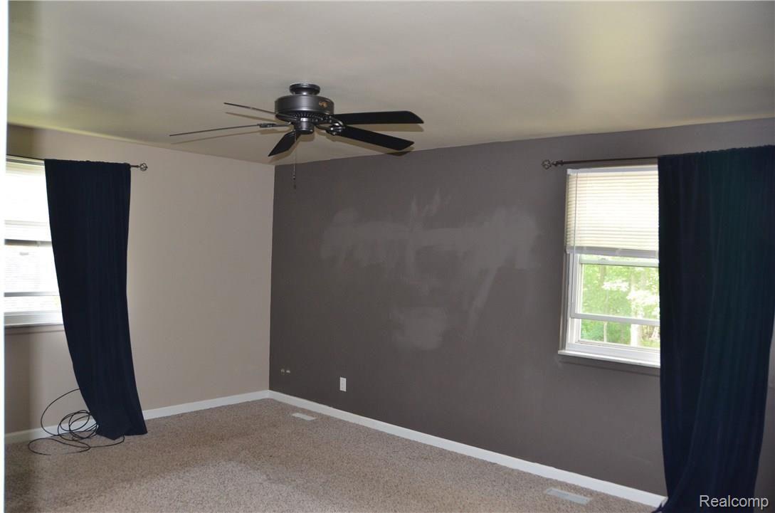 21769 Meridian Road Grosse Ile, MI 48138 - Photo 23 of 25 DSC_8578.JPG