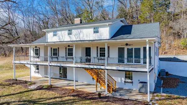 $825,000 | 194 Sparks Road, Johnson City, TN 37601