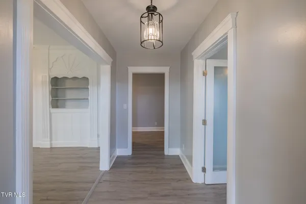 $799,000 | 194 Sparks Road, Johnson City, TN 37601