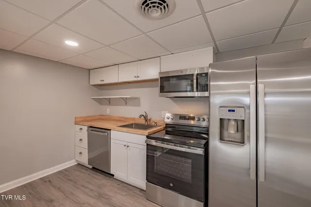 $825,000 | 194 Sparks Road, Johnson City, TN 37601