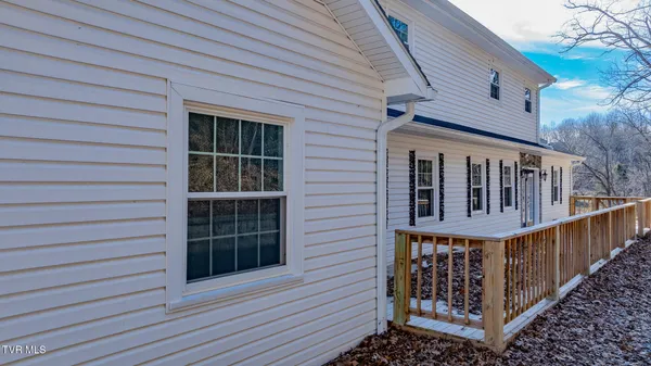 $799,000 | 194 Sparks Road, Johnson City, TN 37601