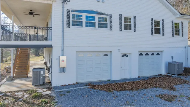 $825,000 | 194 Sparks Road, Johnson City, TN 37601