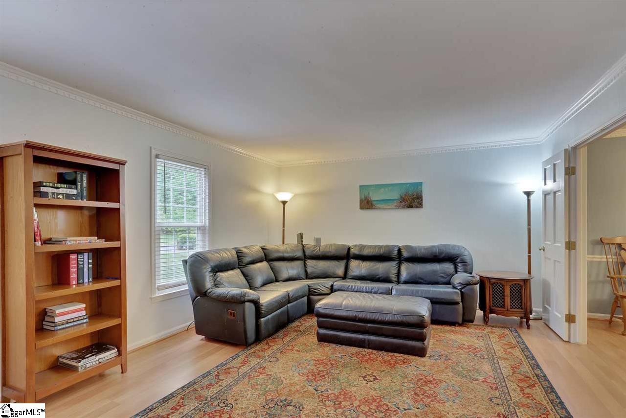 114 Pigeon Point Greenville, SC 29607 - Photo 17 of 36 Gallery Image 17