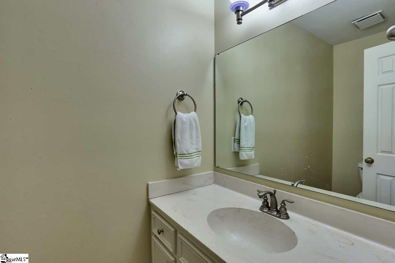 114 Pigeon Point Greenville, SC 29607 - Photo 19 of 36 Gallery Image 19
