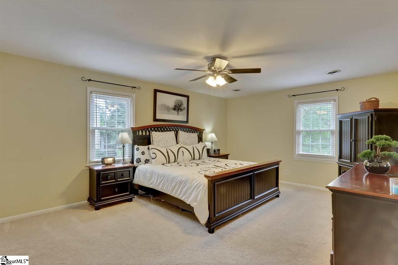 114 Pigeon Point Greenville, SC 29607 - Photo 20 of 36 Gallery Image 20