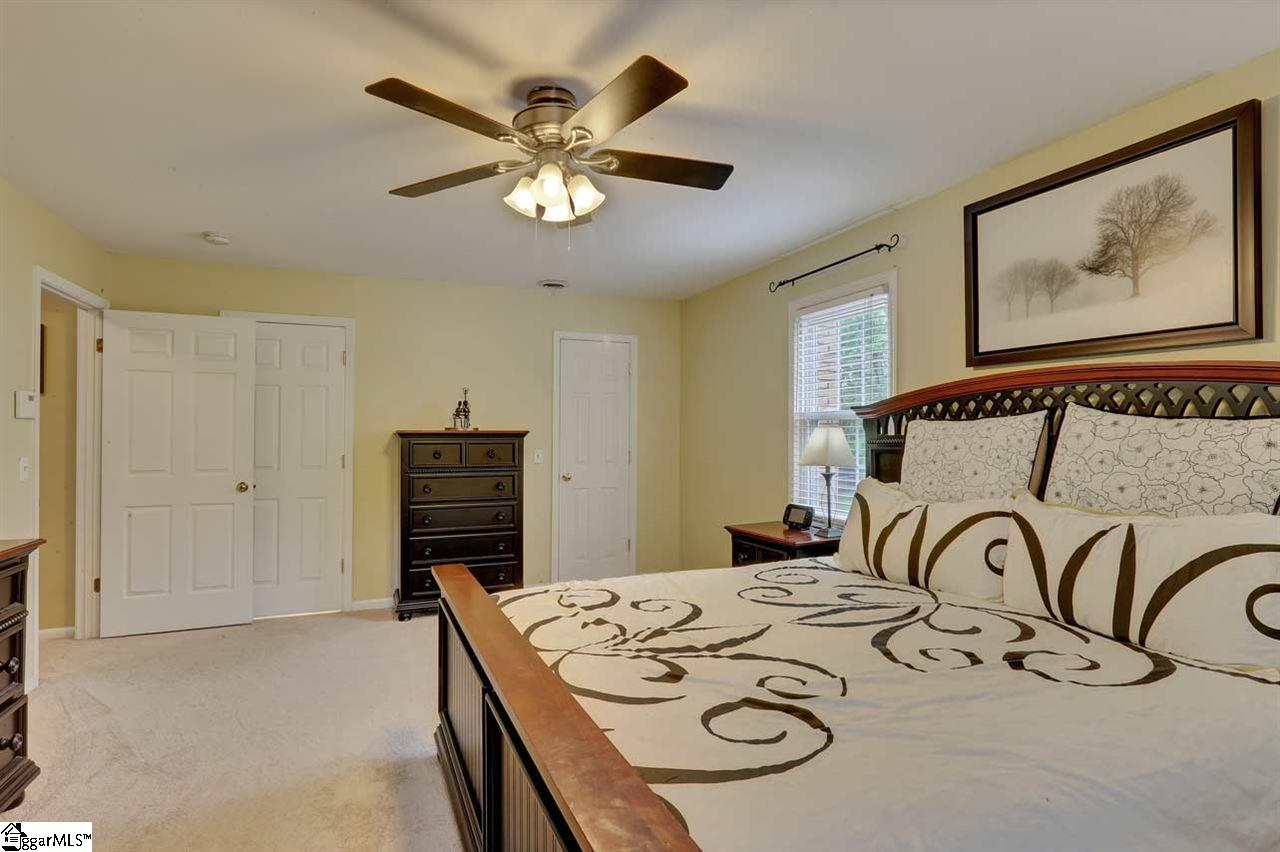 114 Pigeon Point Greenville, SC 29607 - Photo 21 of 36 Gallery Image 21