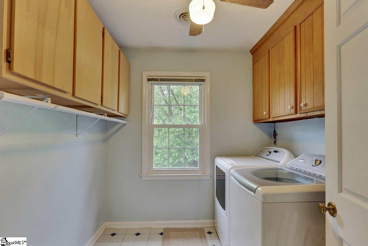 114 Pigeon Point Greenville, SC 29607 - Photo 34 of 36 Gallery Image 34