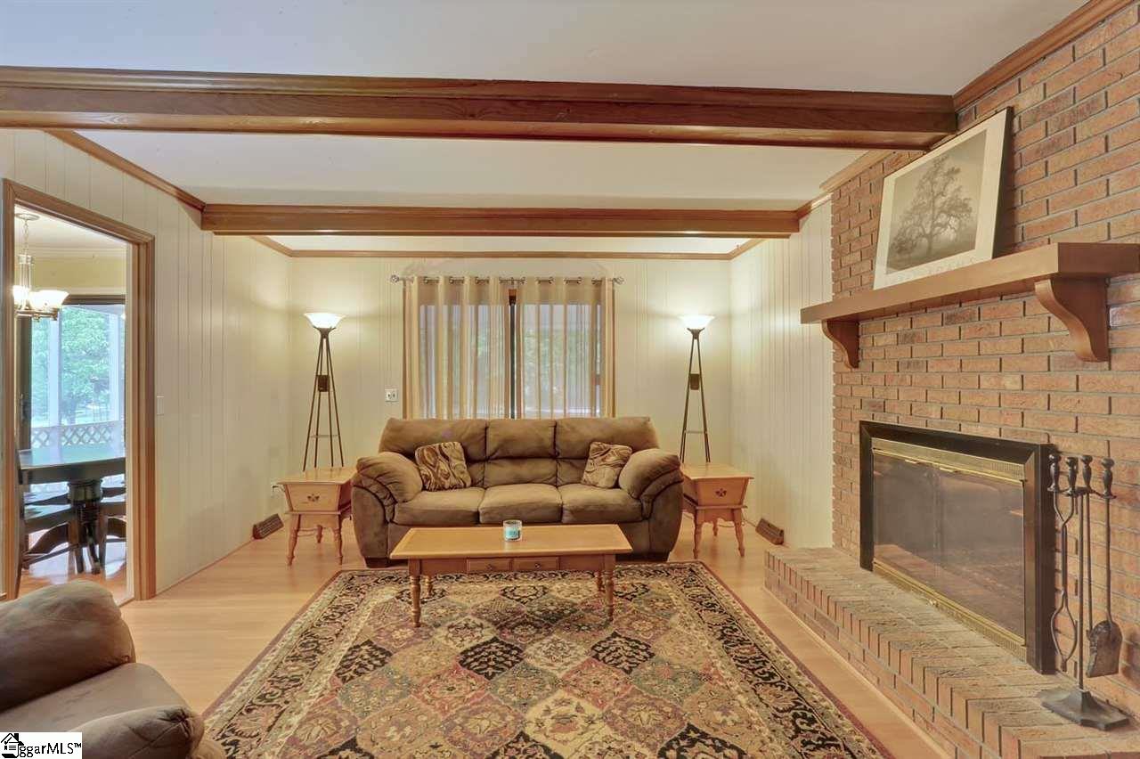 114 Pigeon Point Greenville, SC 29607 - Photo 9 of 36 Gallery Image 9