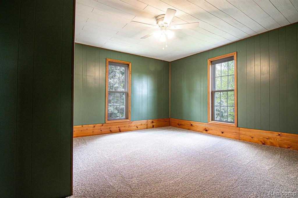 9248 Pittsburg Road Durand, MI 48429 - Photo 8 of 34