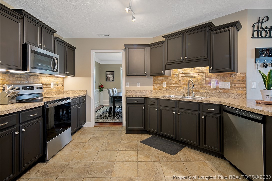 258 Lennox Loop Raeford, NC 28376 - Photo 16 of 47