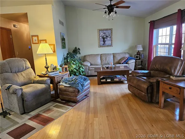 $450,000 | 162 Silent Springs Lane, Roach, MO 65787