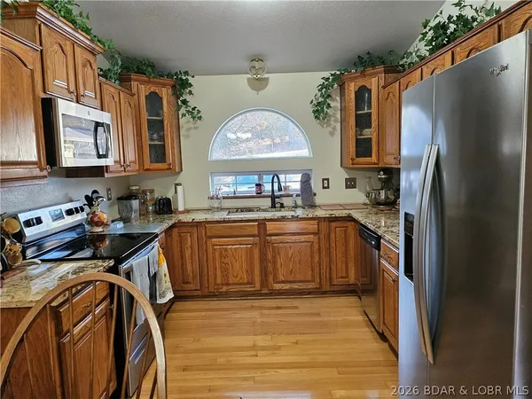 $450,000 | 162 Silent Springs Lane, Roach, MO 65787