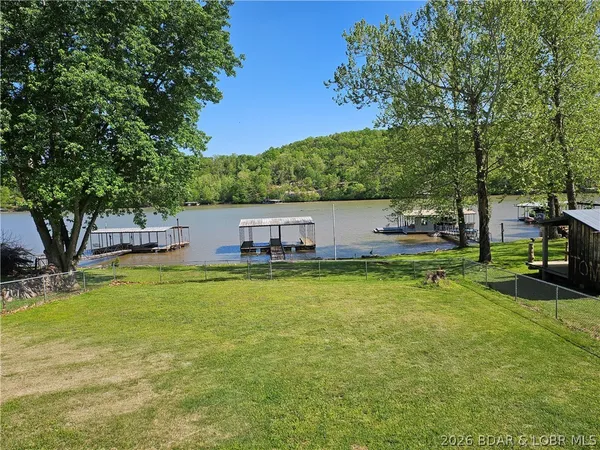 $450,000 | 162 Silent Springs Lane, Roach, MO 65787