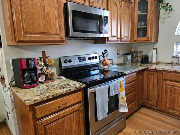 $450,000 | 162 Silent Springs Lane, Roach, MO 65787