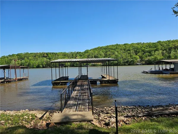 $450,000 | 162 Silent Springs Lane, Roach, MO 65787
