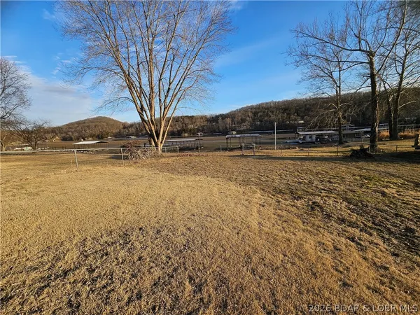 $450,000 | 162 Silent Springs Lane, Roach, MO 65787