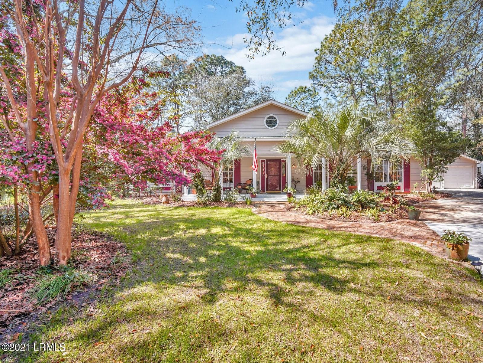 23 State Rd S-7-664 Beaufort, SC 29907 - Photo 1 of 26 DSC02692.jpg-SMALL (2)
