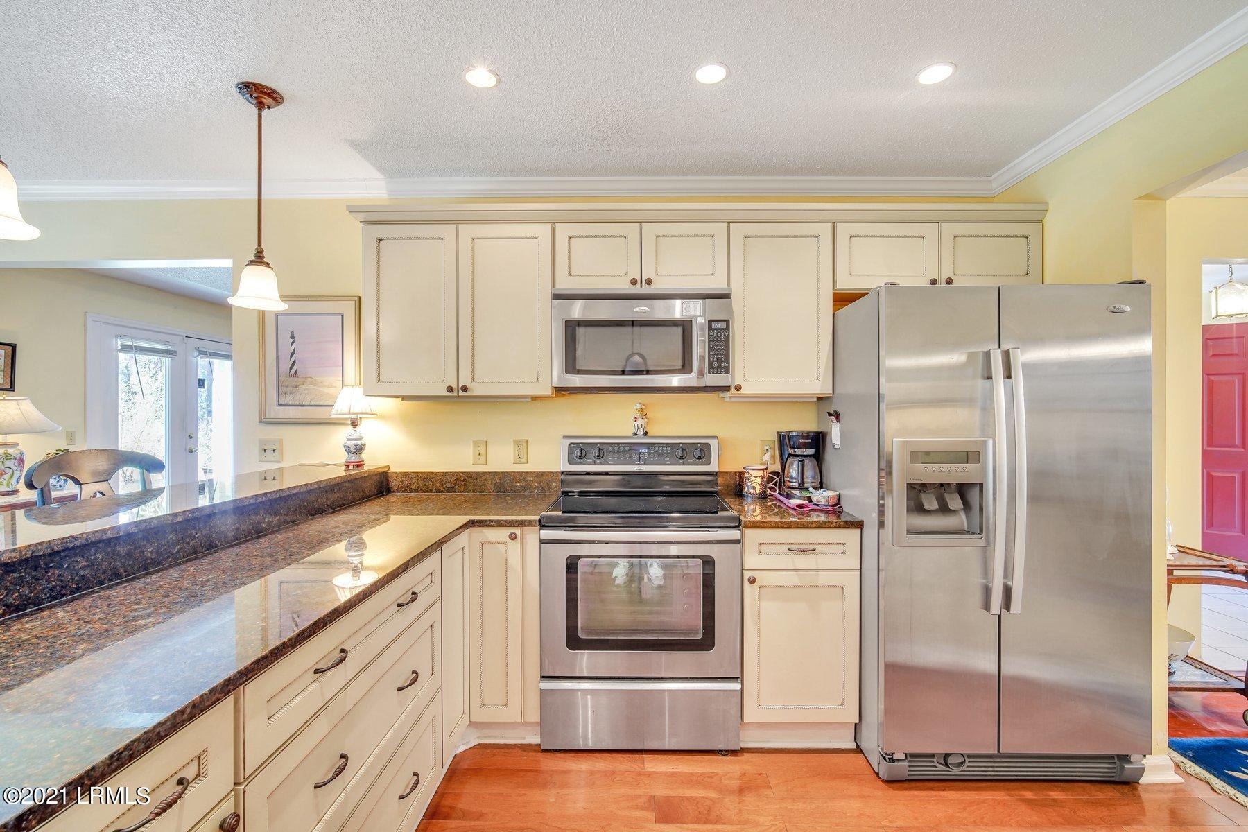23 State Rd S-7-664 Beaufort, SC 29907 - Photo 7 of 26 DSC02570.jpg-SMALL