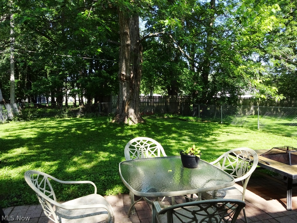 202 Beck Road Avon Lake, OH 44012 - Photo 16 of 17 Gallery Image 16