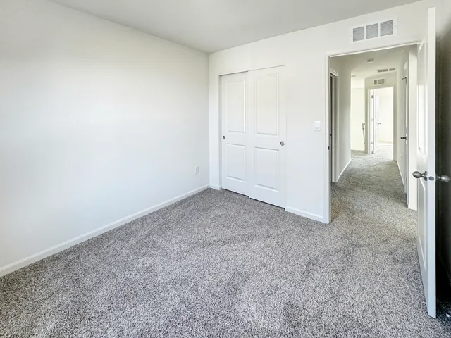 $2,450 | 2241 Sassafras Way, Unit F, Wonder Lake, IL 60097