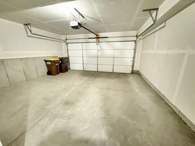 $2,450 | 2241 Sassafras Way, Unit F, Wonder Lake, IL 60097