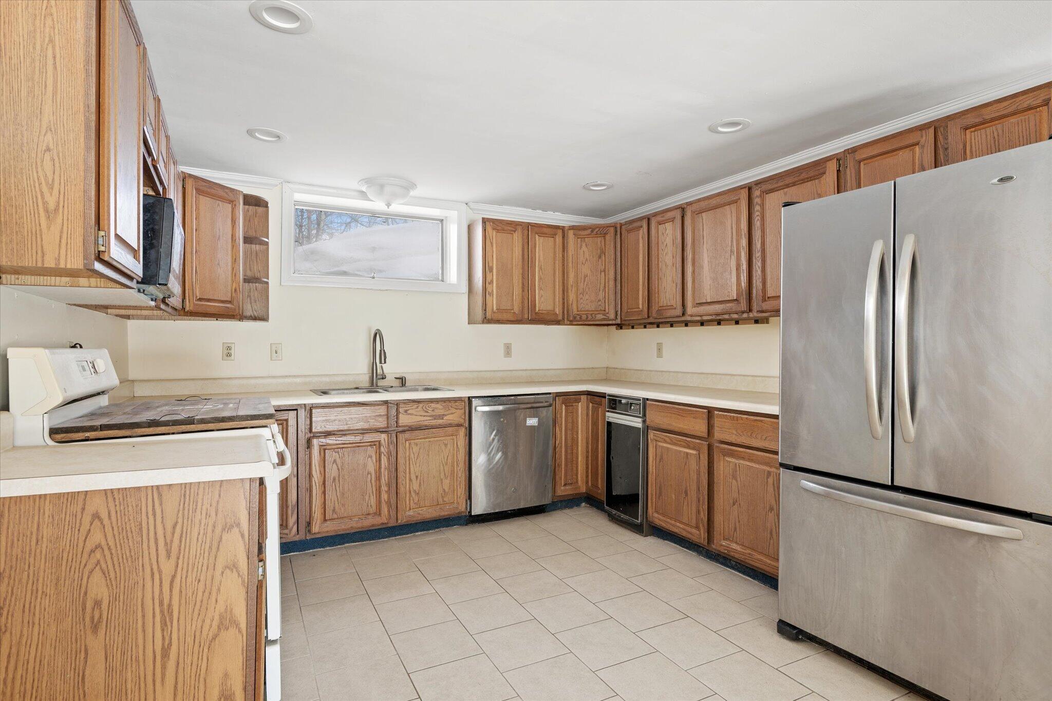 465 Grant Road Corinth, ME 04427 - Photo 22 of 51 Kitchen