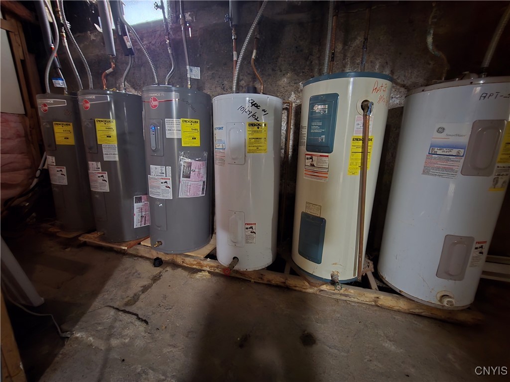 114 Freeman Avenue Geddes, NY 13209 - Photo 16 of 29 Seven Unit Apartment Building