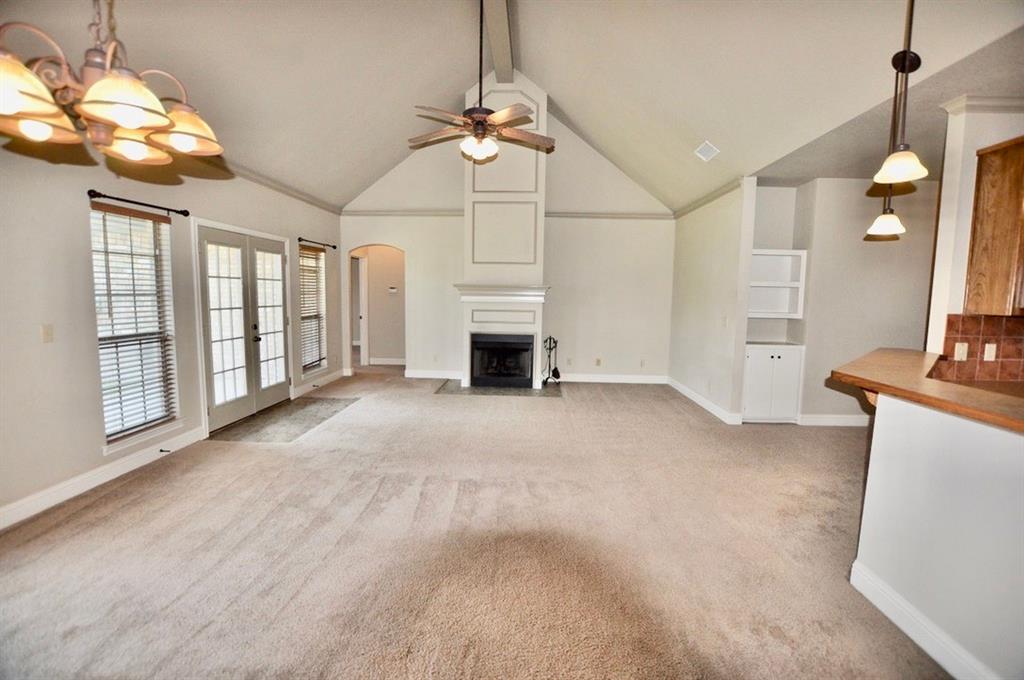 110 Rachel Road Weatherford, TX 76086 - Photo 5 of 21