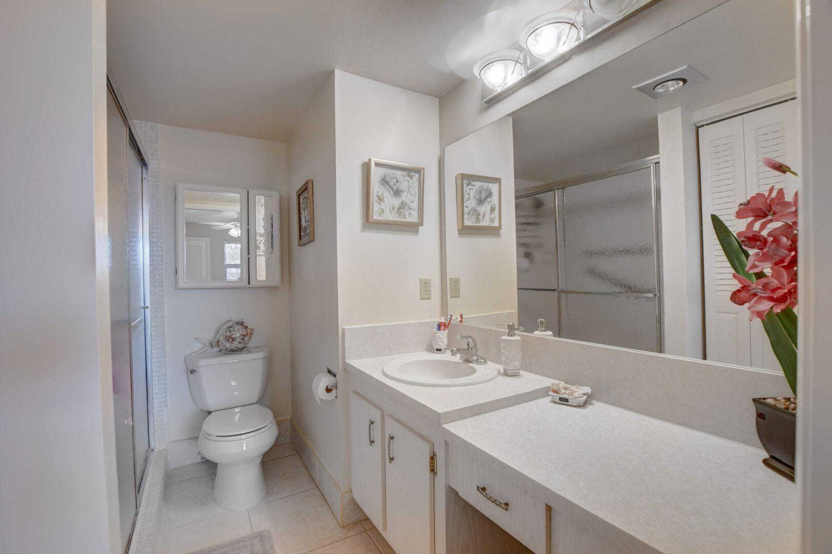 2015 Hythe A Boca Raton, FL 33434 - Photo 16 of 58 Master Bathroom