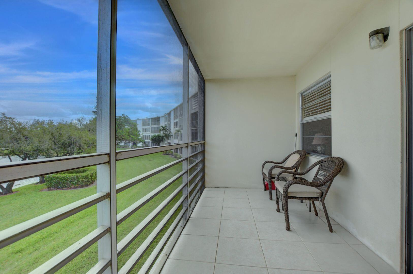 2015 Hythe A Boca Raton, FL 33434 - Photo 23 of 58 Screened Patio