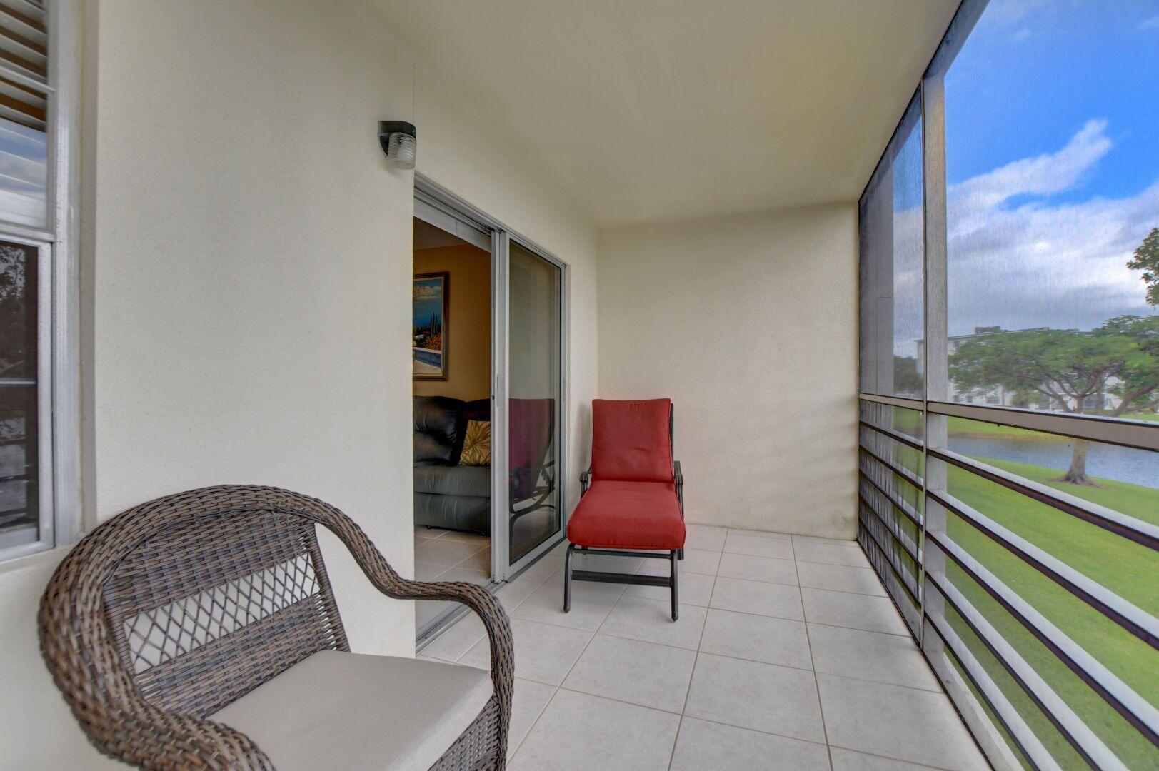 2015 Hythe A Boca Raton, FL 33434 - Photo 24 of 58 Screened Patio