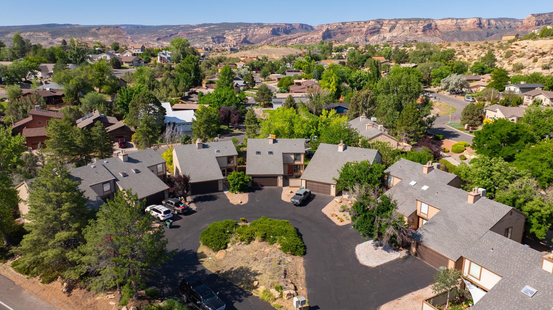 397 Ridge Cir Drive, Unit 8 Grand Junction, CO 81507 - Photo 38 of 40 an aerial view of multiple house