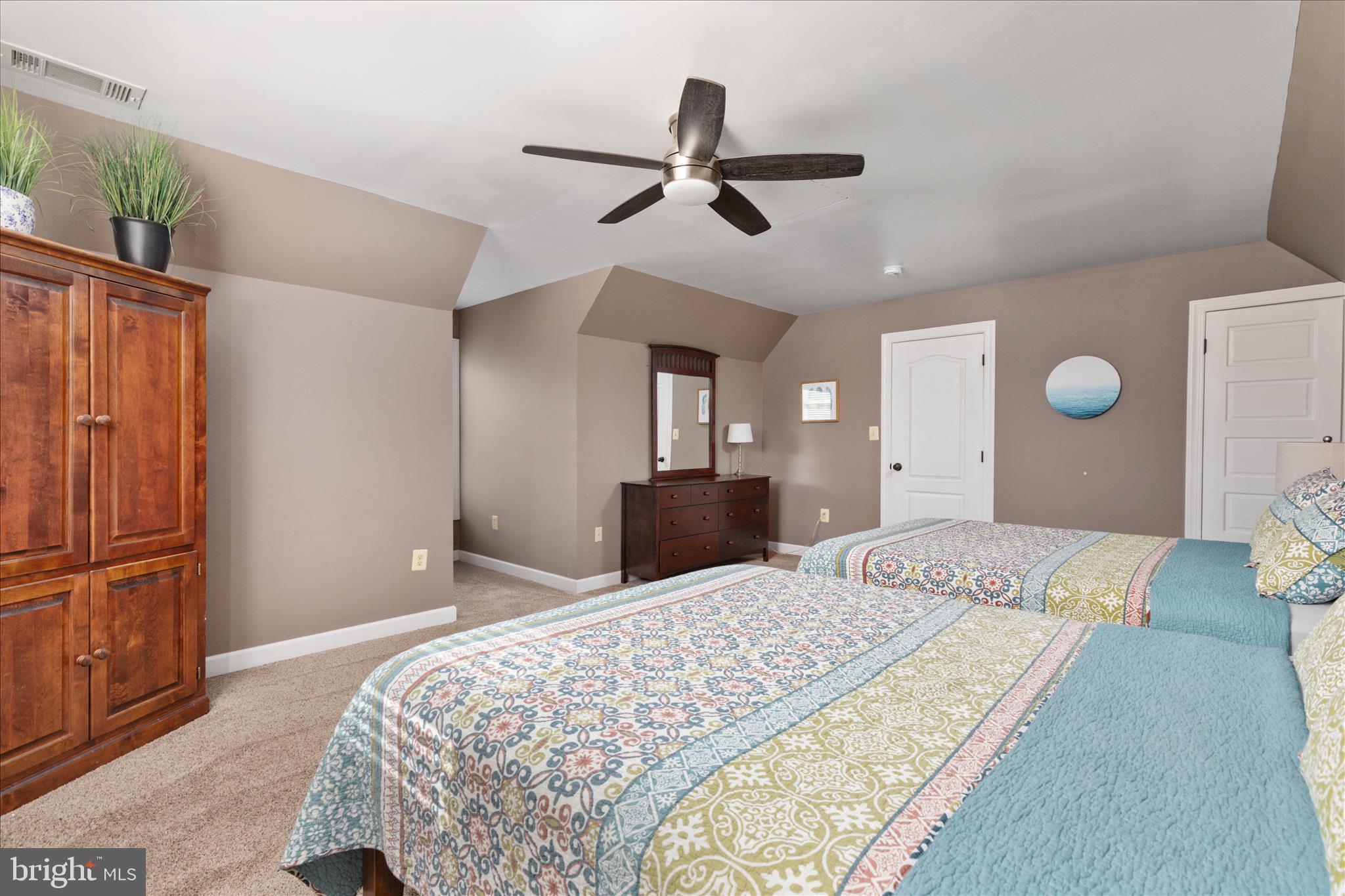1355 Wilt Road Charles Town, WV 25414 - Photo 44 of 113