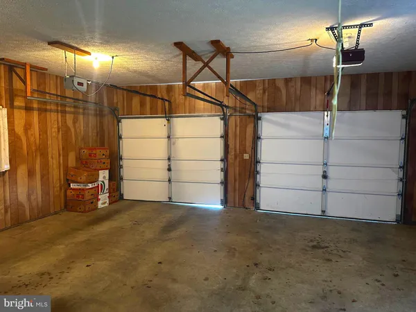 $524,900 | 229 Hollis Drive, Gerrardstown, WV 25420