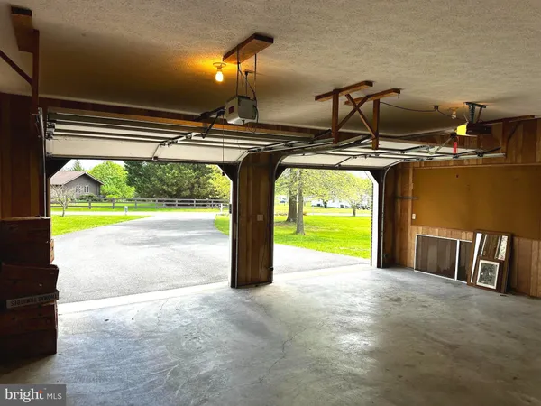 $524,900 | 229 Hollis Drive, Gerrardstown, WV 25420