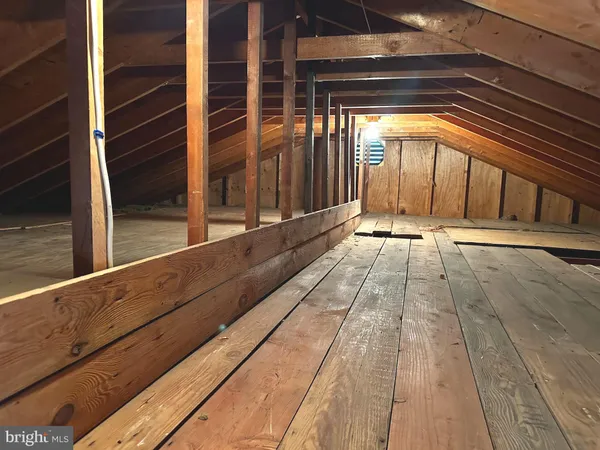 $524,900 | 229 Hollis Drive, Gerrardstown, WV 25420