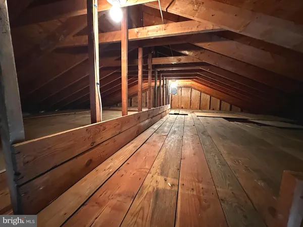 $524,900 | 229 Hollis Drive, Gerrardstown, WV 25420