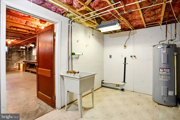 $524,900 | 229 Hollis Drive, Gerrardstown, WV 25420