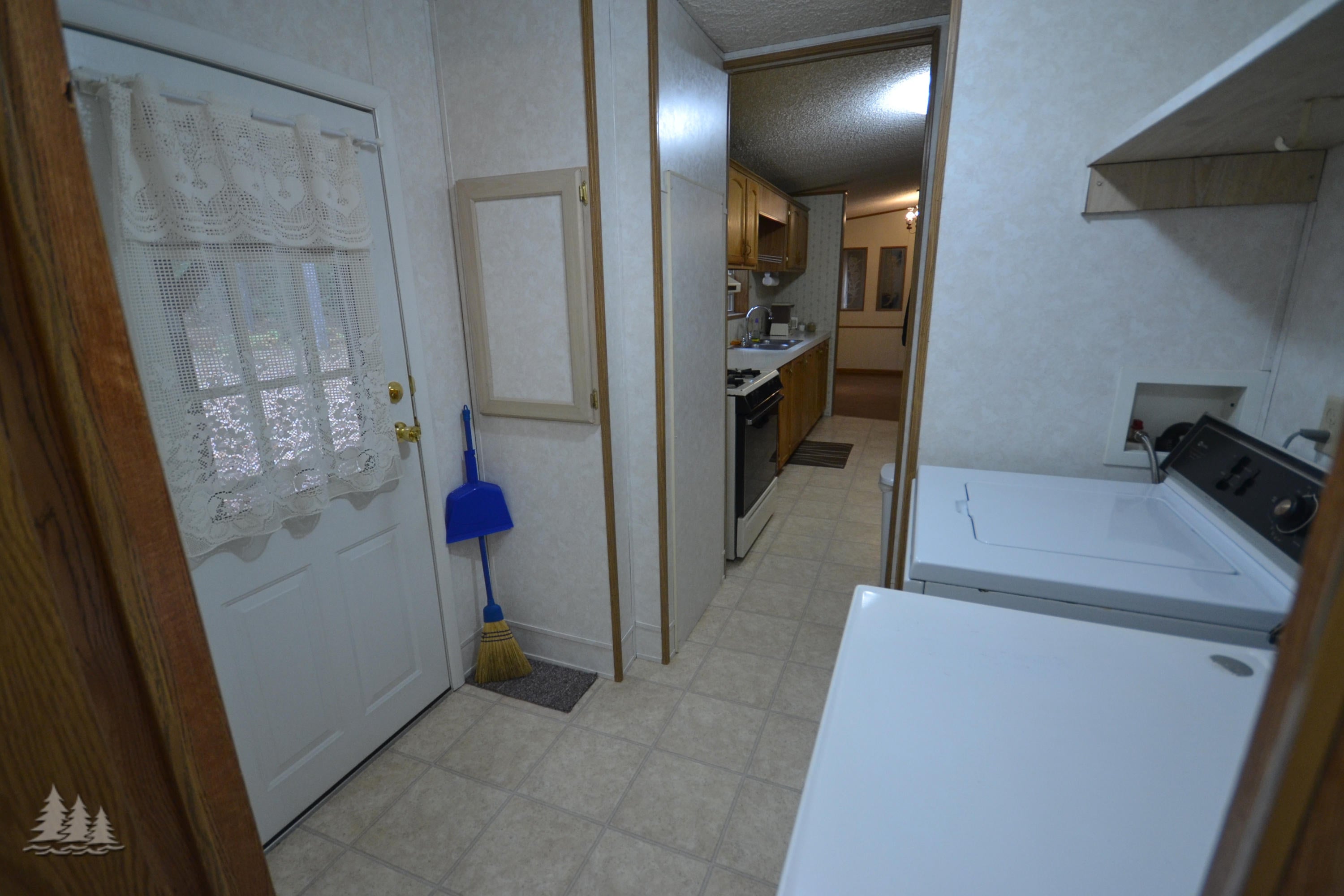 565 North Red Oak Road Lewiston, MI 49756 - Photo 20 of 42 Gallery Image 20