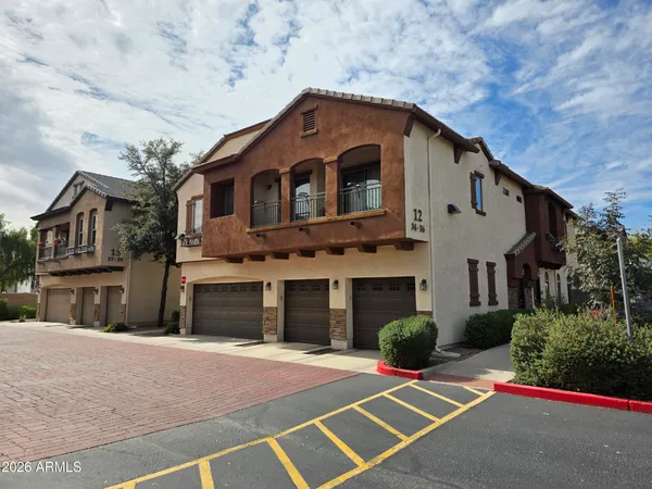 $385,000 | 2727 North Price Road, Unit 35, Chandler, AZ 85224