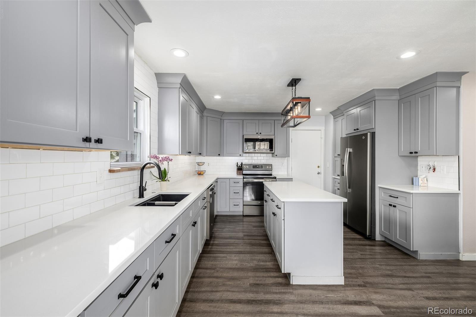 4075 South Hannibal Street Aurora, CO 80013 - Photo 9 of 35