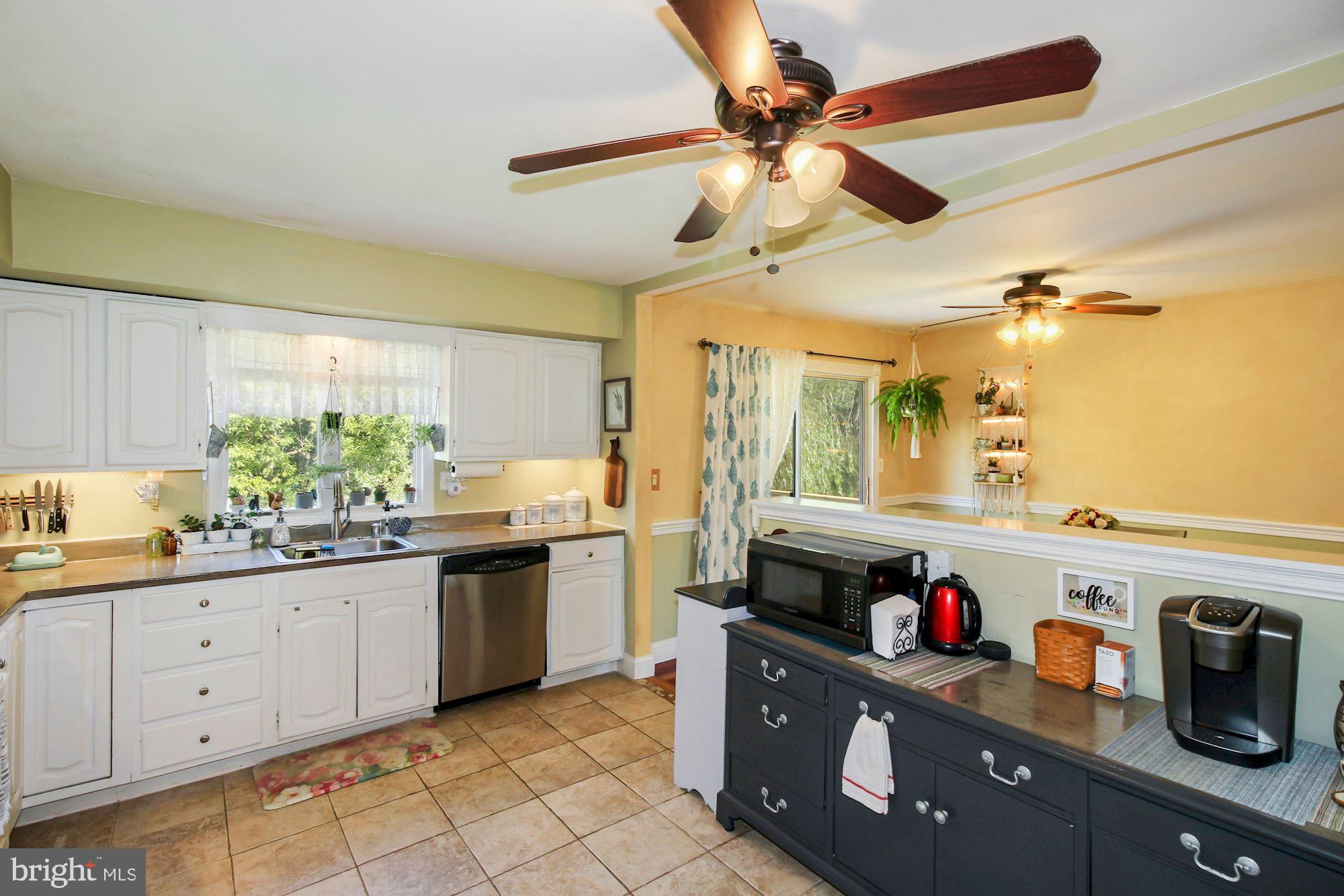 4141 London Bridge Road Finksburg, MD 21048 - Photo 7 of 31 Kitchen open to dining and living rooms.
