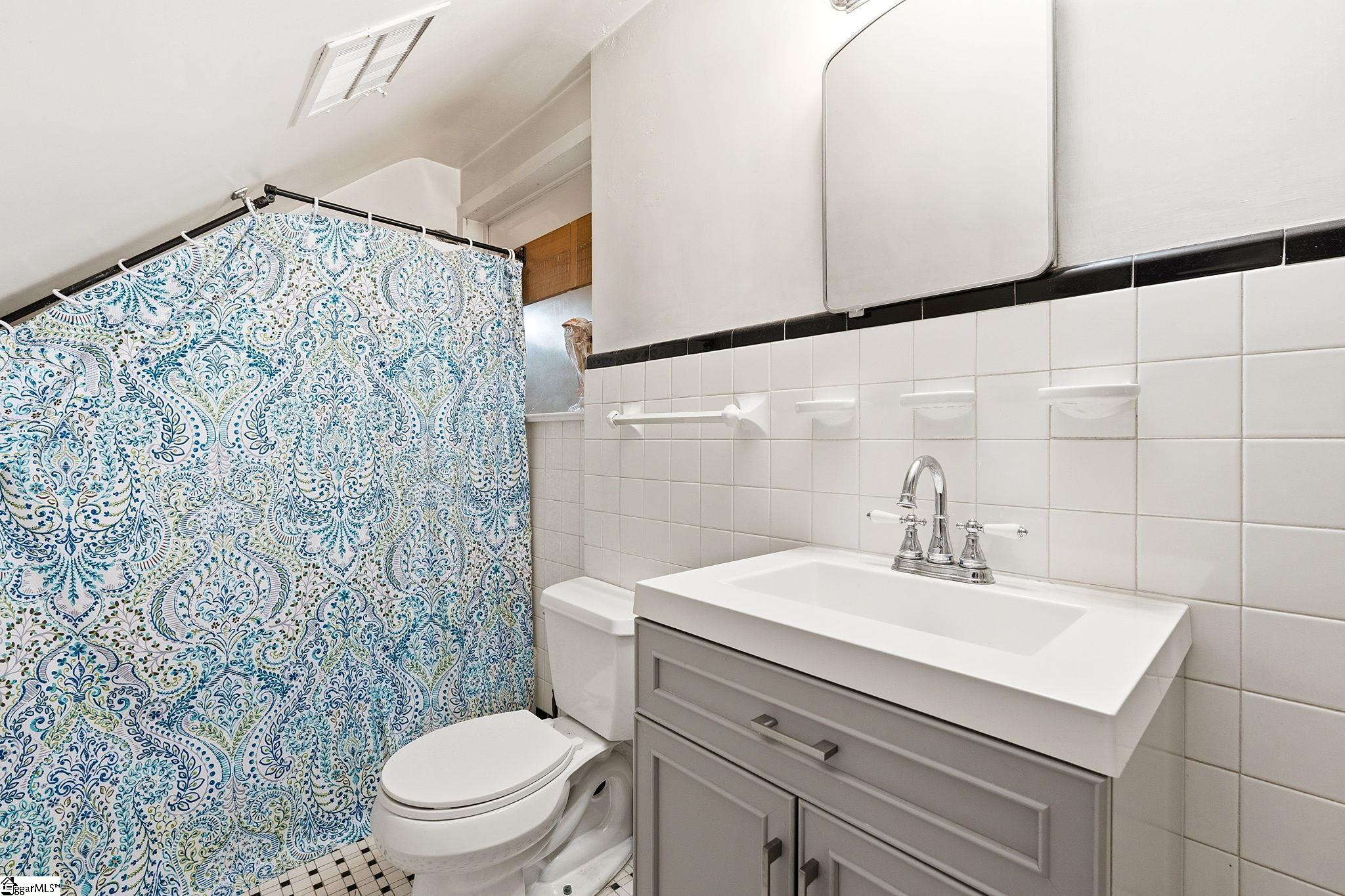 120 Florence Street Pickens, SC 29671 - Photo 23 of 33