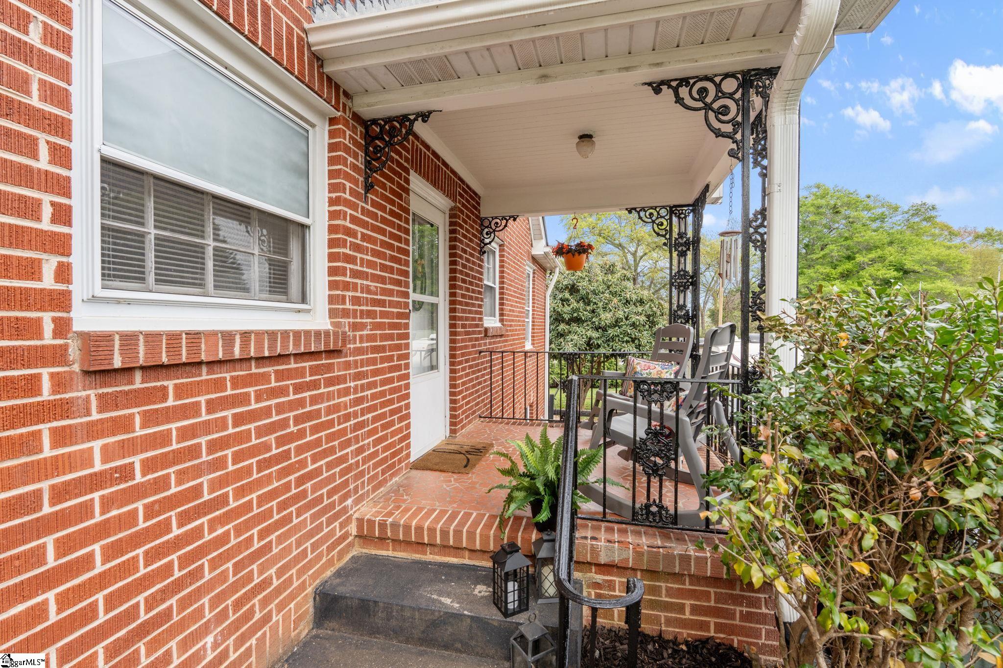 120 Florence Street Pickens, SC 29671 - Photo 4 of 33